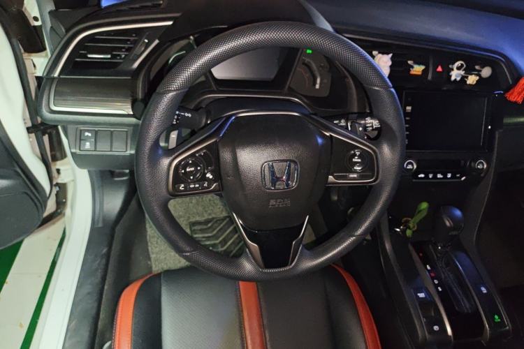 Used Honda Civic 2021 HATCHBACK 220TURBO CVT Trendy Cool Edition Steering Wheel