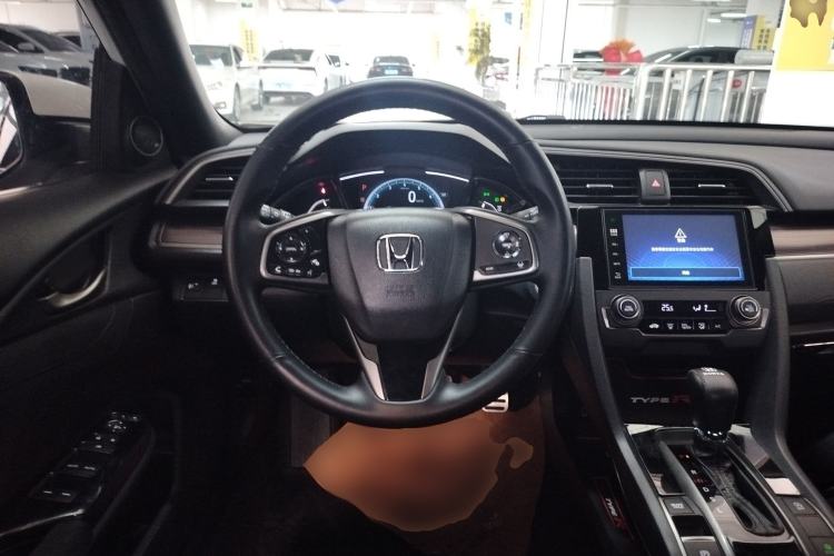 Used Honda Civic 2021 HATCHBACK 220TURBO CVT New Trendsetter Steering Wheel