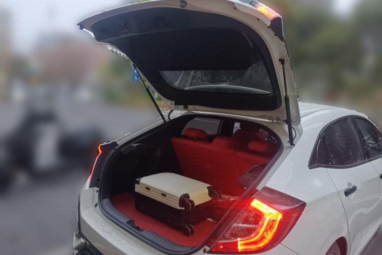 Used Honda Civic 2021 HATCHBACK 220TURBO CVT Trendy Cool Edition Trunk