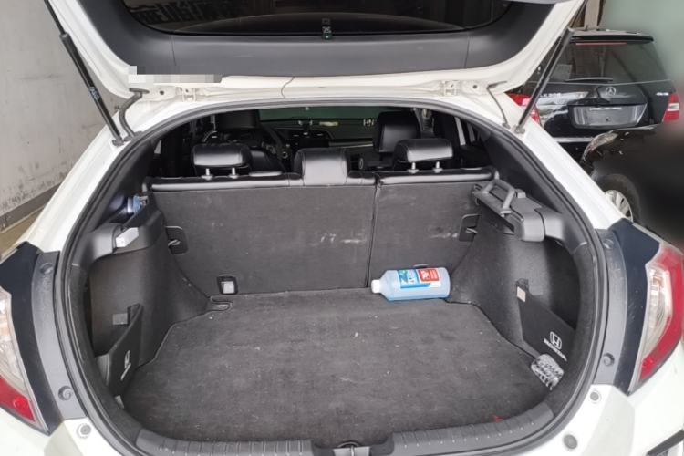 Used Honda Civic 2021 HATCHBACK 220TURBO CVT Trendy Cool Edition Trunk