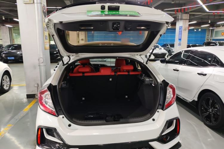 Used Honda Civic 2021 HATCHBACK 220TURBO CVT New Trendsetter Trunk