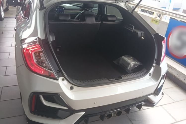 Used Honda Civic 2021 HATCHBACK 220TURBO CVT New Trendsetter Trunk