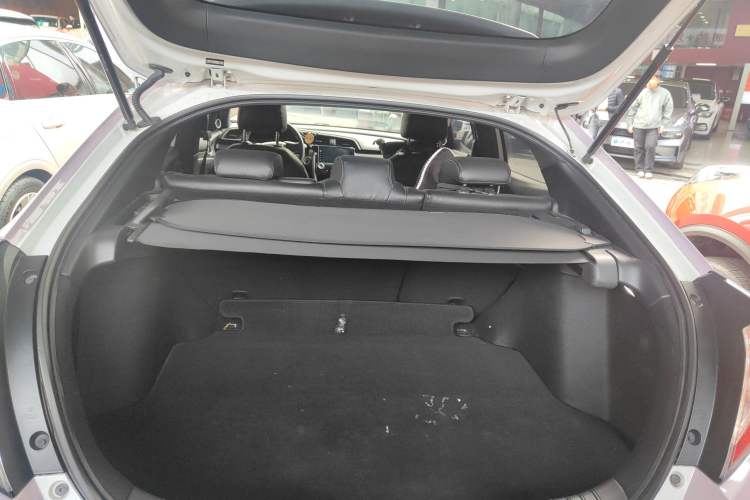 Used Honda Civic 2021 HATCHBACK 220TURBO CVT Dynamic Control Trunk