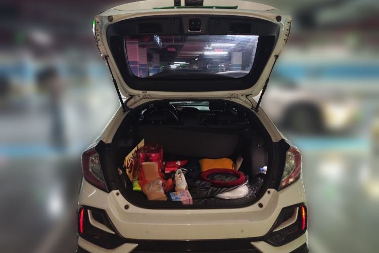 Used Honda Civic 2021 HATCHBACK 220TURBO CVT Trendy Cool Edition Trunk