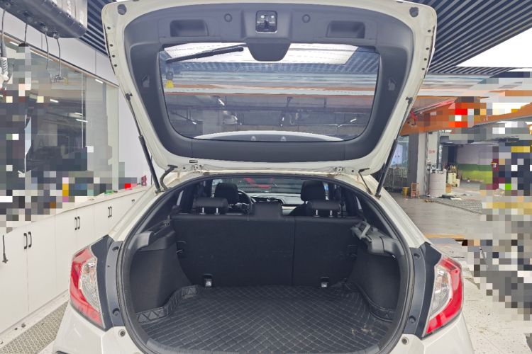 Used Honda Civic 2021 HATCHBACK 220TURBO CVT New Trendsetter Trunk