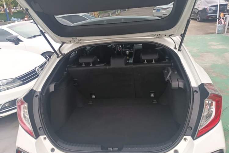 Used Honda Civic 2021 HATCHBACK 220TURBO Manual Driving Pleasure Control Trunk