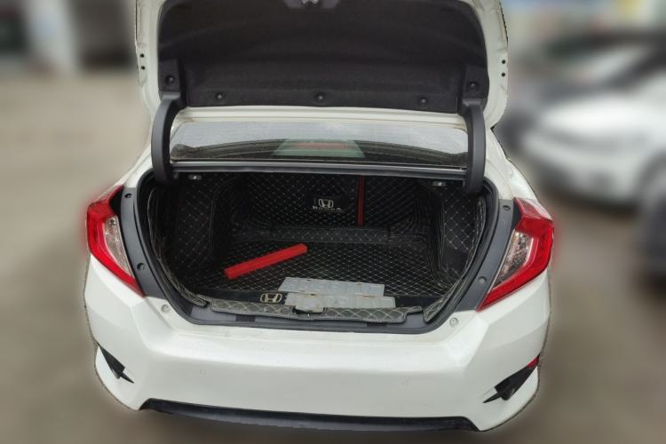 Used Honda Civic 2021 HATCHBACK 220TURBO CVT New Trendsetter Trunk