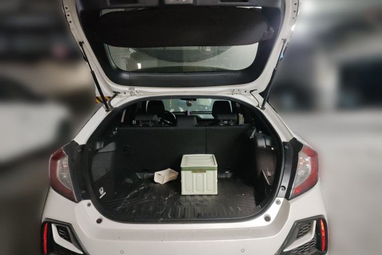 Used Honda Civic 2021 HATCHBACK 220TURBO CVT Trendy Cool Edition Trunk