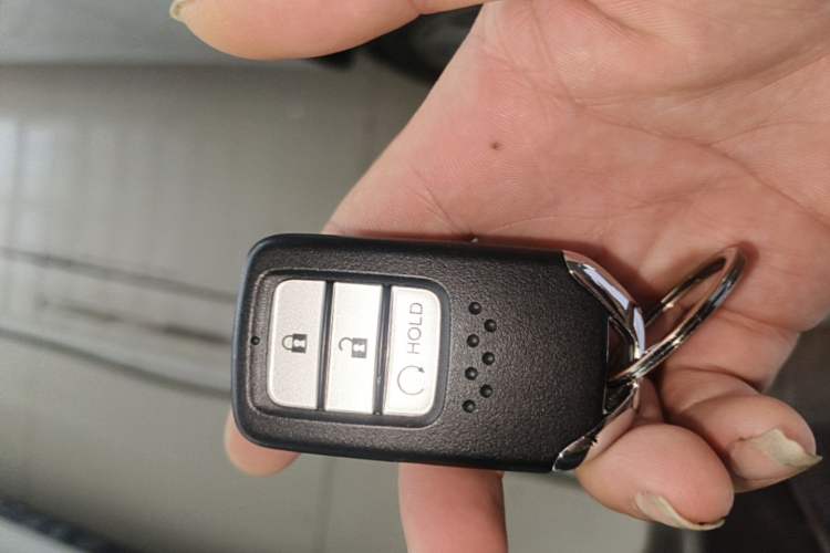 Used Honda Civic 2021 HATCHBACK 220TURBO CVT Trendy Cool Edition Vehicle Key