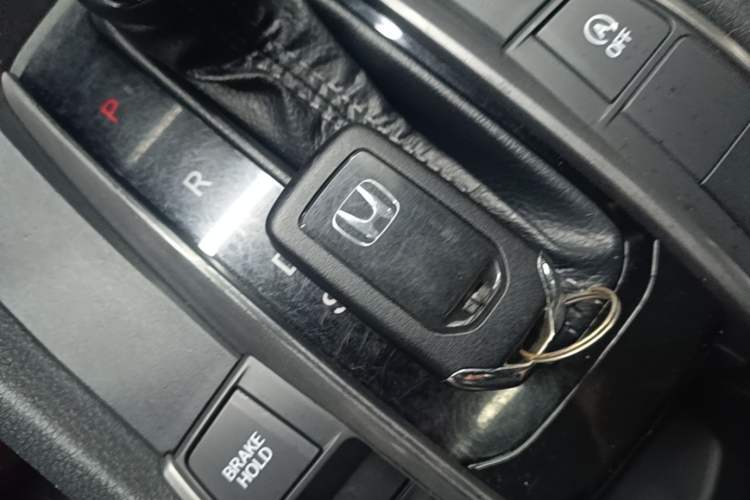 Used Honda Civic 2021 HATCHBACK 220TURBO CVT Dynamic Control Vehicle Key