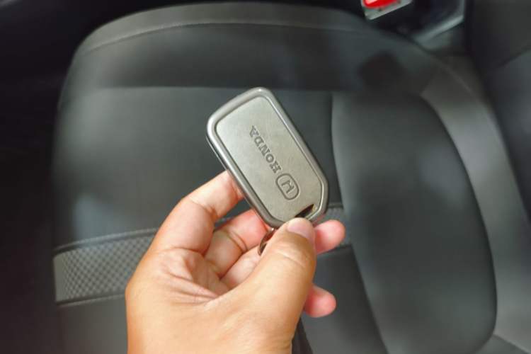 Used Honda Civic 2021 HATCHBACK 220TURBO Manual Driving Pleasure Control Vehicle Key