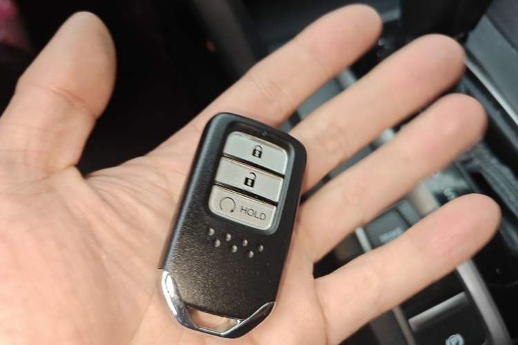 Used Honda Civic 2021 HATCHBACK 220TURBO CVT New Trendsetter Vehicle Key