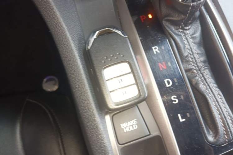 Used Honda Civic 2021 HATCHBACK 220TURBO CVT New Trendsetter Vehicle Key