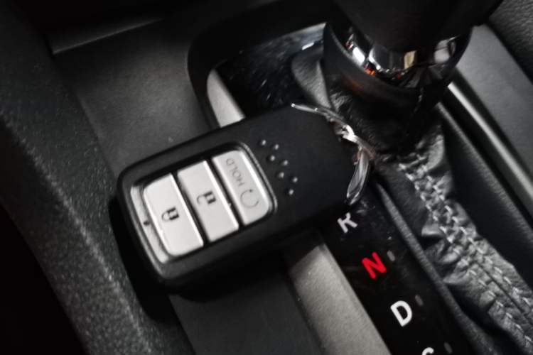Used Honda Civic 2021 HATCHBACK 220TURBO CVT New Trendsetter Vehicle Key