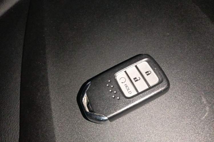 Used Honda Civic 2021 HATCHBACK 220TURBO CVT Trendy Cool Edition Vehicle Key