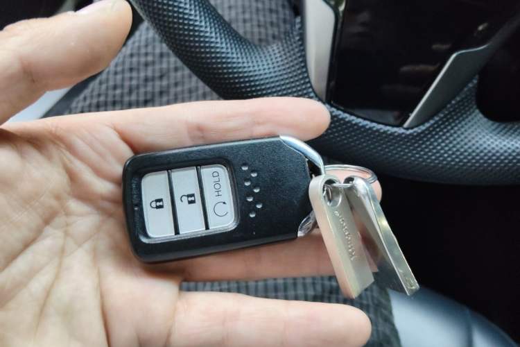 Used Honda Civic 2021 HATCHBACK 220TURBO CVT Trendy Cool Edition Vehicle Key