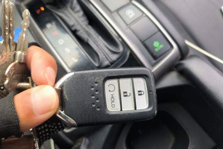 Used Honda Civic 2021 HATCHBACK 220TURBO CVT New Trendsetter Vehicle Key