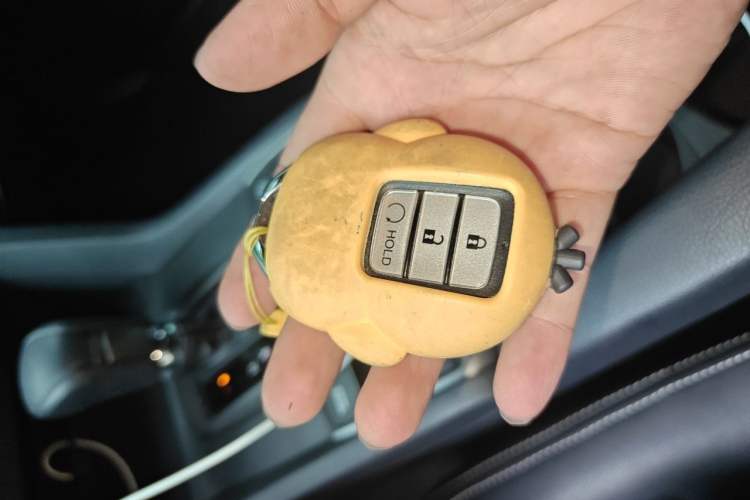 Used Honda Civic 2021 HATCHBACK 220TURBO CVT New Trendsetter Vehicle Key