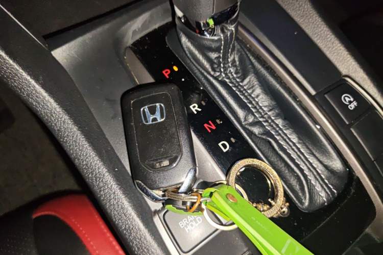 Used Honda Civic 2021 HATCHBACK 220TURBO CVT Trendy Cool Edition Vehicle Key
