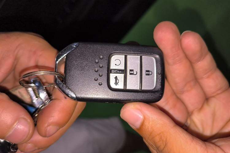 Used Honda Civic 2021 HATCHBACK 220TURBO CVT Trendy Cool Edition Vehicle Key