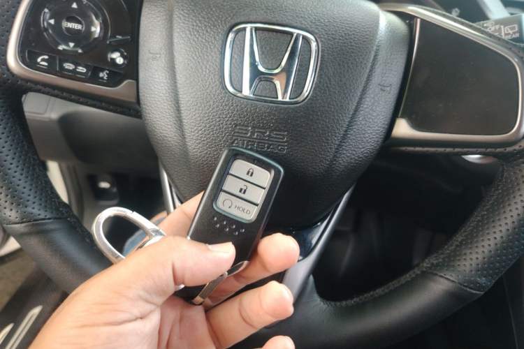 Used Honda Civic 2021 HATCHBACK 220TURBO CVT New Trendsetter Vehicle Key