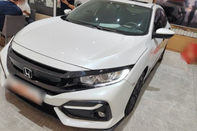 Used Honda Civic 2021 HATCHBACK 220TURBO CVT New Trendsetter