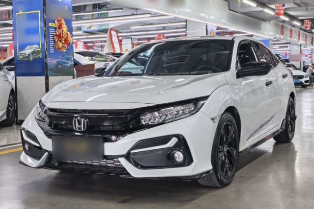Ojetý Honda Civic 2021 HATCHBACK 220TURBO CVT Trendy Cool Edition