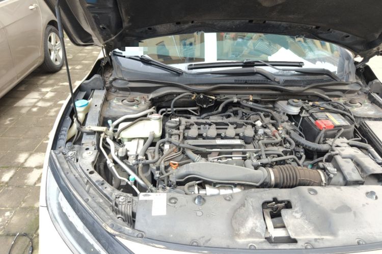 Used Honda Civic 2021 HATCHBACK 220TURBO CVT Trendy Cool Edition Engine Bay Right