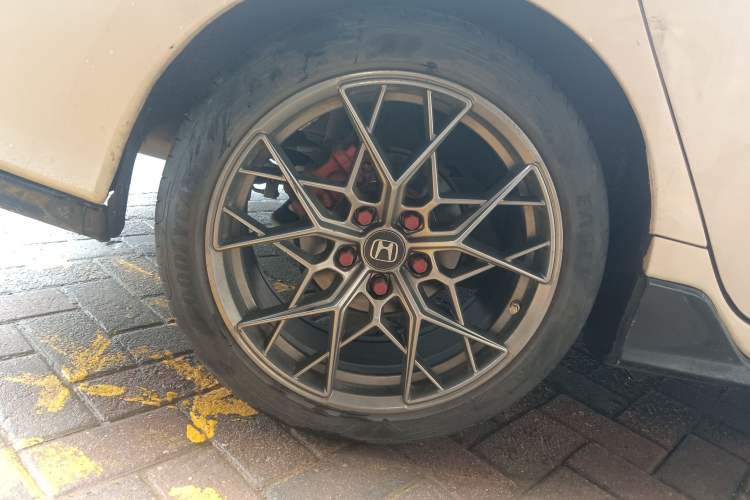 Used Honda Civic 2021 HATCHBACK 220TURBO CVT Trendy Cool Edition Right Rear Wheel Hub