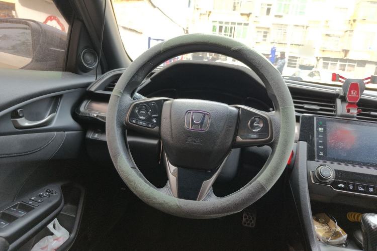 Used Honda Civic 2021 HATCHBACK 220TURBO CVT Trendy Cool Edition Steering Wheel