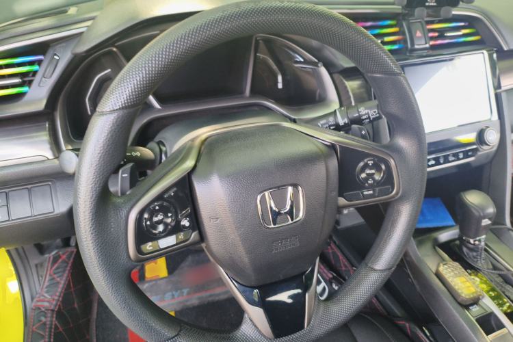 Used Honda Civic 2021 HATCHBACK 220TURBO CVT Trendy Cool Edition Steering Wheel