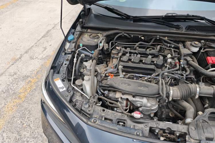 Used Honda Civic 2022 240TURBO CVT Dynamic Edition Engine Bay Right