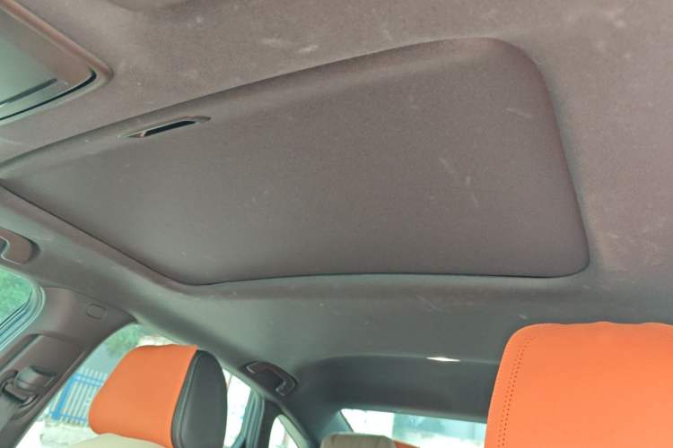 Used Honda Civic 2022 240TURBO CVT Dynamic Edition Headliner