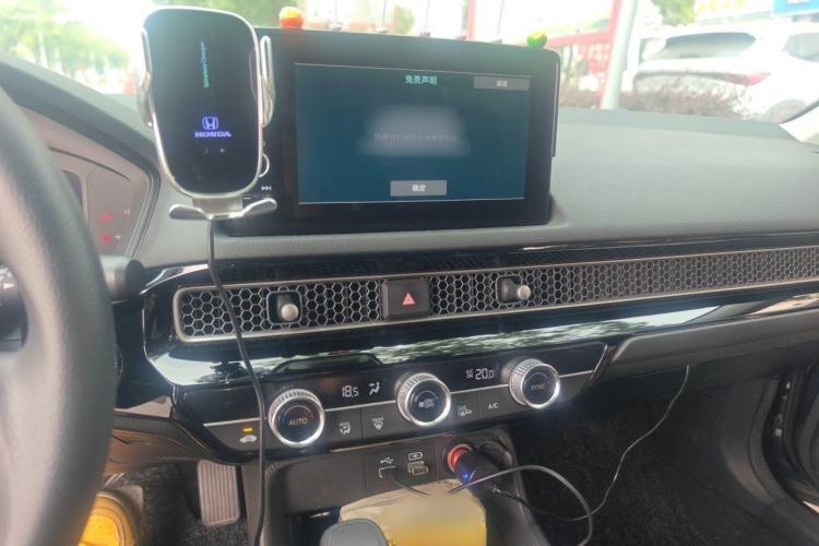 Used Honda Civic 2022 240TURBO CVT Dynamic Edition Audio And AC Panel