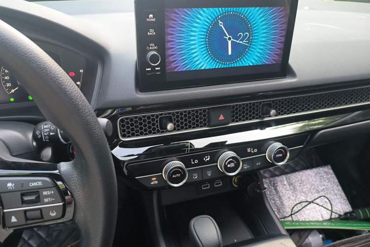 Used Honda Civic 2022 240TURBO CVT Dynamic Edition Audio And AC Panel