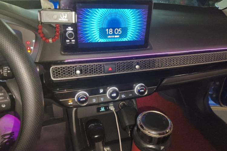 Used Honda Civic 2022 240TURBO CVT Dynamic Edition Audio And AC Panel