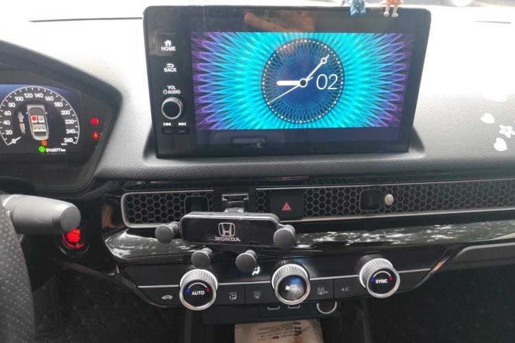 Used Honda Civic 2022 240TURBO CVT Dynamic Edition Audio And AC Panel