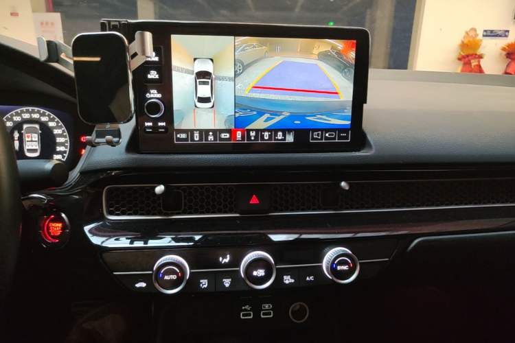 Used Honda Civic 2022 240TURBO CVT Dynamic Edition Audio And AC Panel