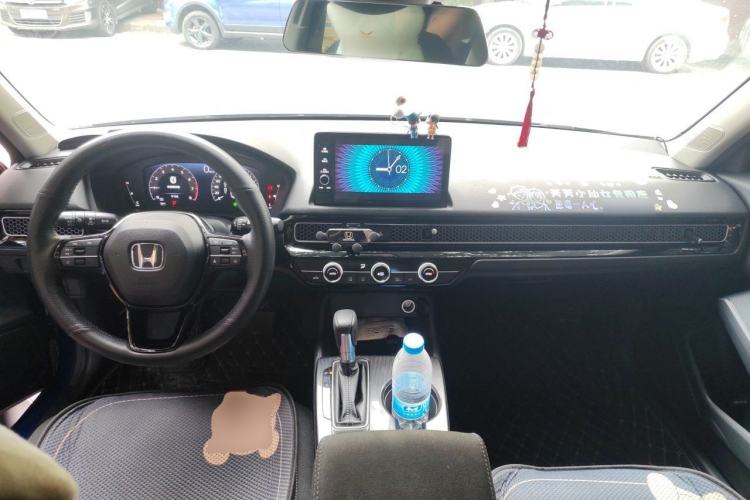 Used Honda Civic 2022 240TURBO CVT Dynamic Edition Center Console