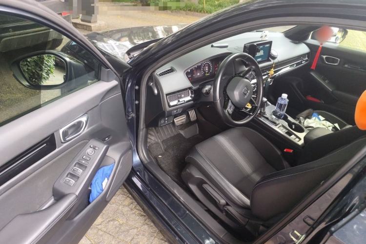 Used Honda Civic 2022 240TURBO CVT Dynamic Edition Driver Seat