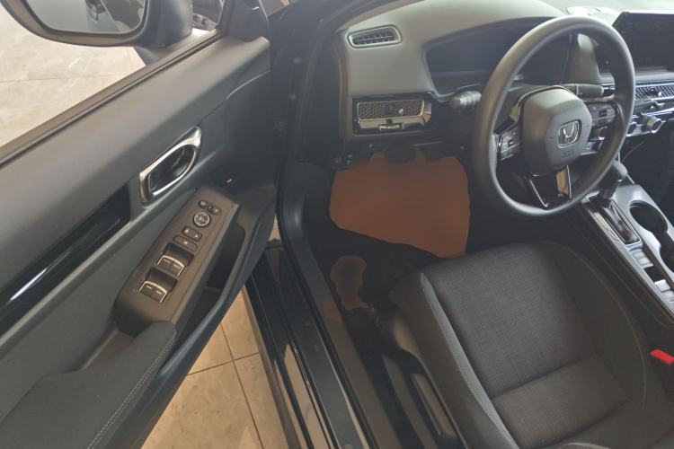 Used Honda Civic 2022 240TURBO CVT Dynamic Edition Driver Seat