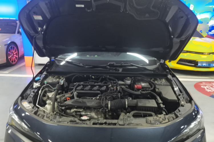 Used Honda Civic 2022 240TURBO CVT Dynamic Edition Engine Bay