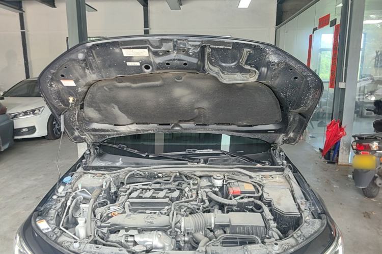 Used Honda Civic 2022 240TURBO CVT Dynamic Edition Engine Bay