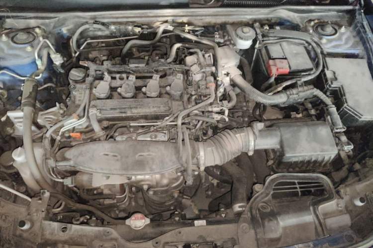 Used Honda Civic 2022 240TURBO CVT Dynamic Edition Engine Bay