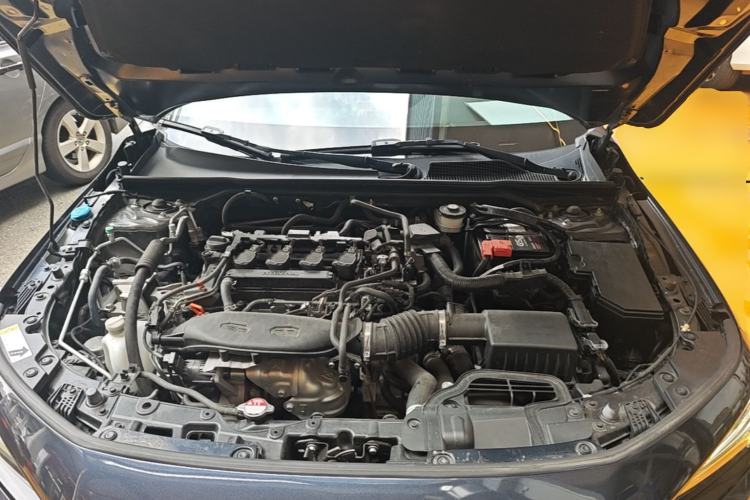 Used Honda Civic 2022 240TURBO CVT Dynamic Edition Engine Bay