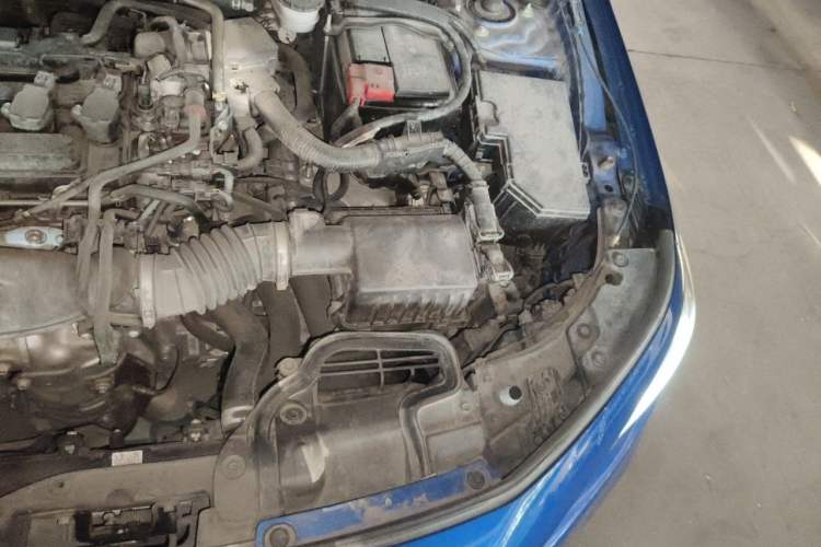 Used Honda Civic 2022 240TURBO CVT Dynamic Edition Engine Bay Left