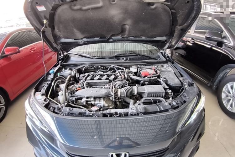 Used Honda Civic 2022 240TURBO CVT Dynamic Edition Engine Bay
