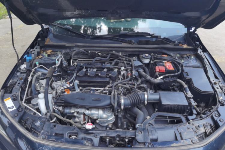 Used Honda Civic 2022 240TURBO CVT Dynamic Edition Engine Bay