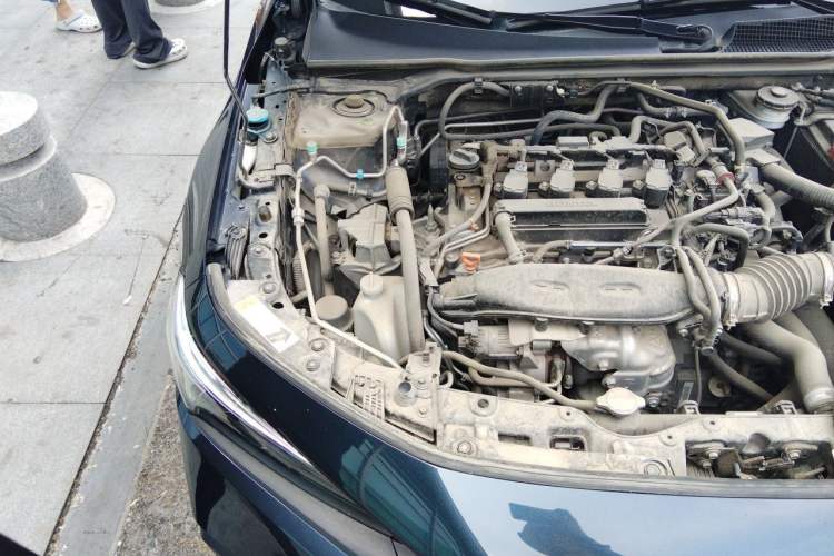 Used Honda Civic 2022 240TURBO CVT Dynamic Edition Engine Bay Right