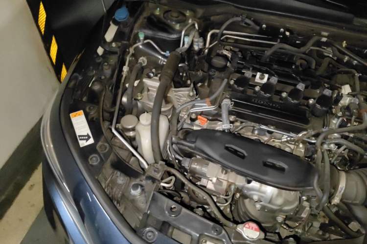 Used Honda Civic 2022 240TURBO CVT Dynamic Edition Engine Bay Right